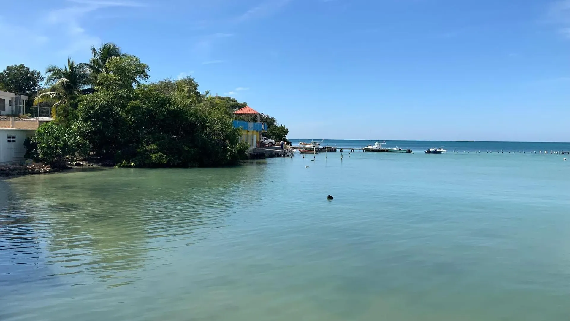 Cabanas Playa Santa/ Apto. A/ Swimming Pool/ Pool Table/ Wifi/ 3 Min Beaches Guanica